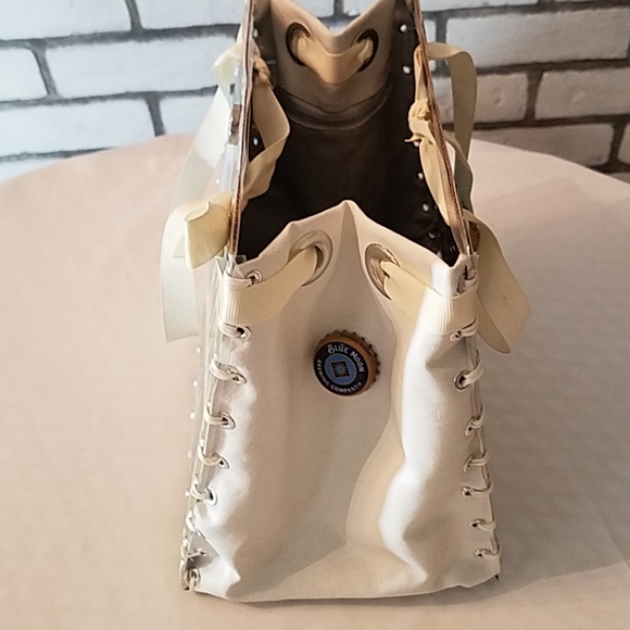 Purse - Picture 4 of 4